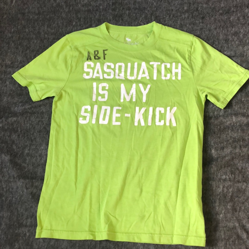 Abercrombie kids tee shirt